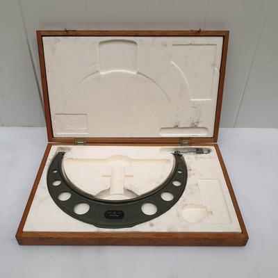 MITUTOYO EXTERNAL MICROMETER 11" - 12"